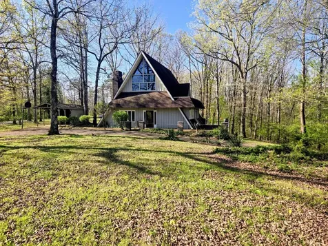 820 Hurricane Hill Drive Waynesboro TN 38485