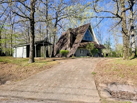 820 Hurricane Hill Drive Waynesboro TN 38485