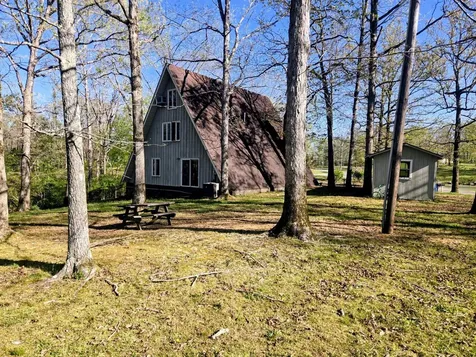 820 Hurricane Hill Drive Waynesboro TN 38485