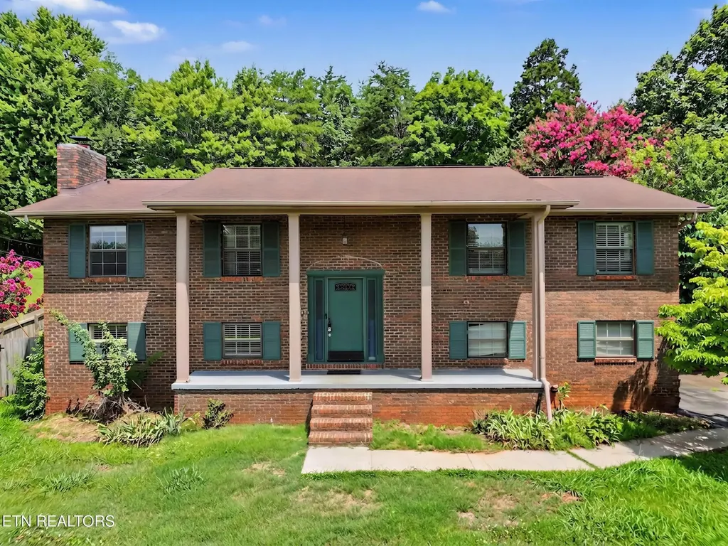 1421 Mount Vista Drive Knoxville TN 37920