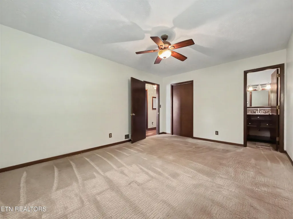 1421 Mount Vista Drive Knoxville TN 37920