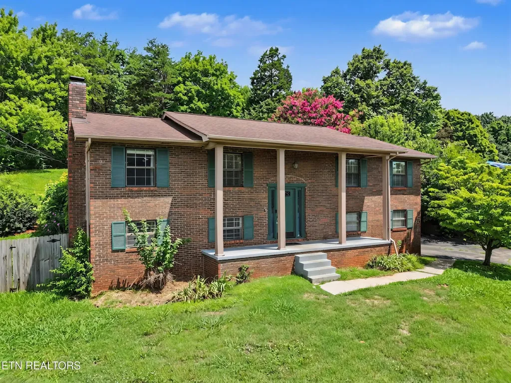 1421 Mount Vista Drive Knoxville TN 37920