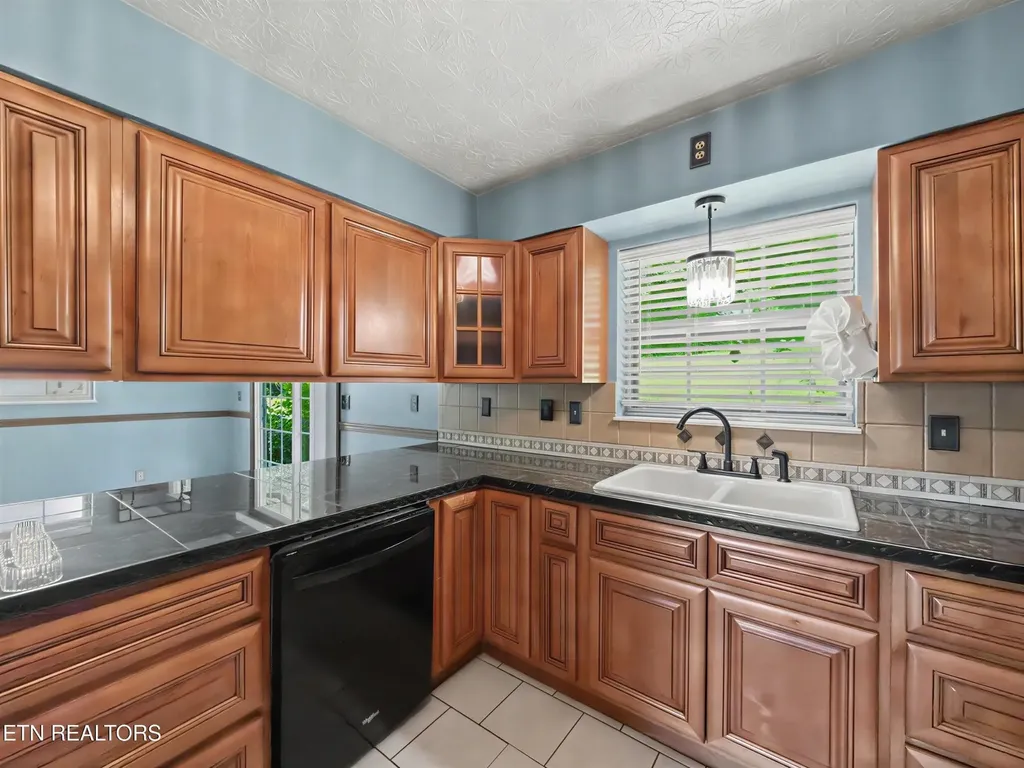 1421 Mount Vista Drive Knoxville TN 37920