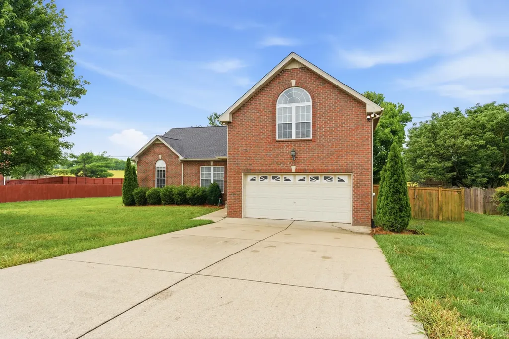 1012 Rutherford Way Hendersonville TN 37075