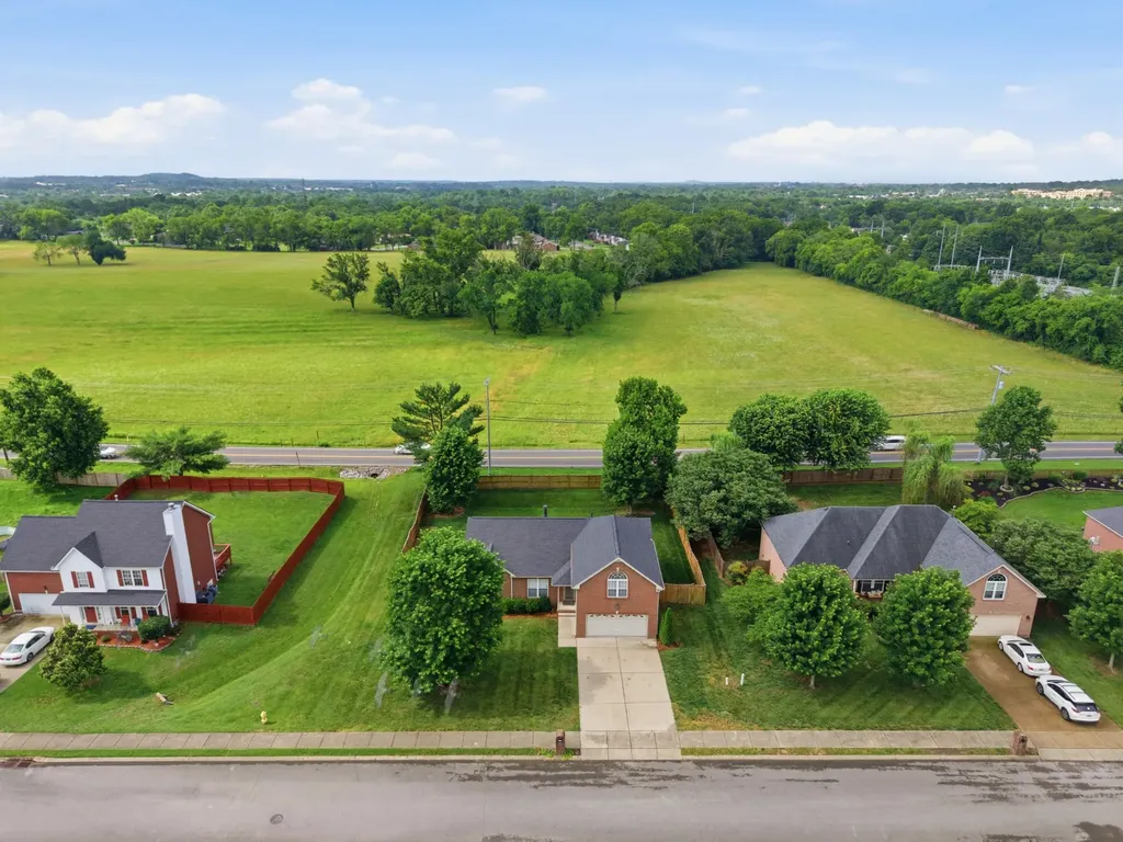 1012 Rutherford Way Hendersonville TN 37075
