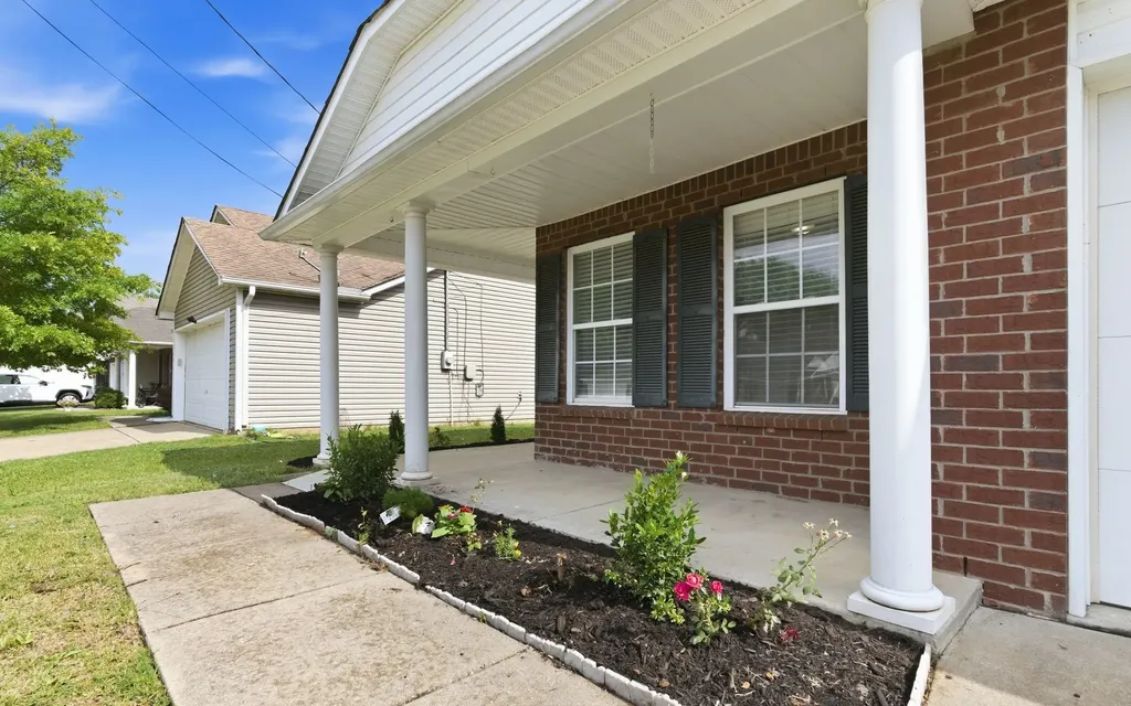 5681 Dory Drive Antioch TN 37013