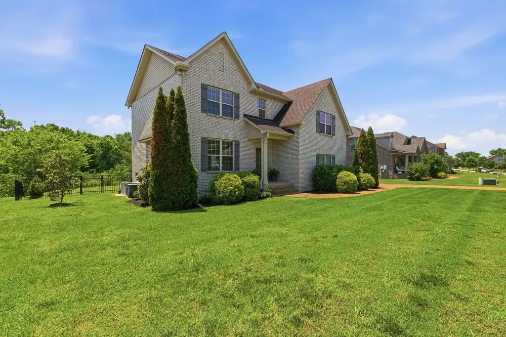 2035 Audubon Lane Murfreesboro TN 37128
