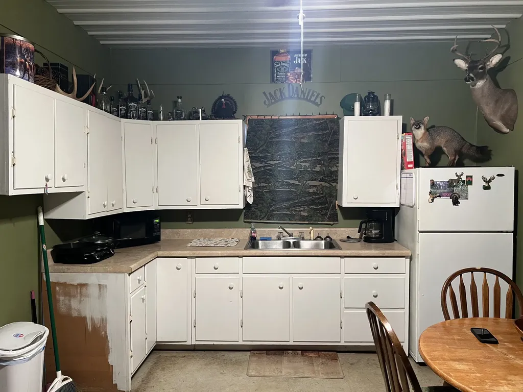 474 Bartlett Hollow Road Petersburg TN 37144