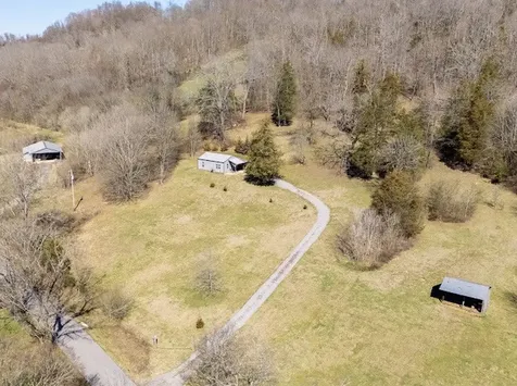 474 Bartlett Hollow Road Petersburg TN 37144