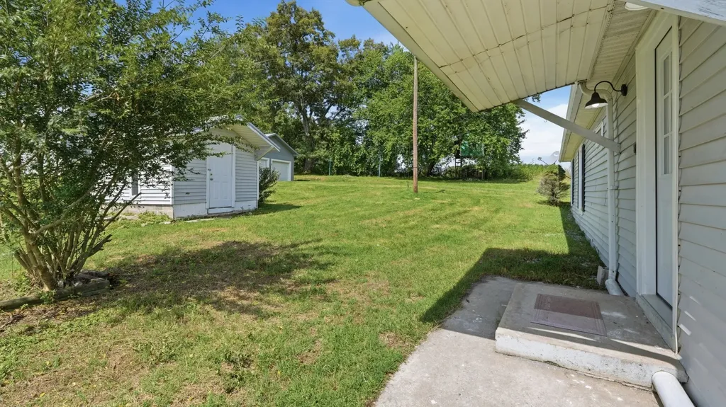 469 Fred Cooper Road Mcminnville TN 37110