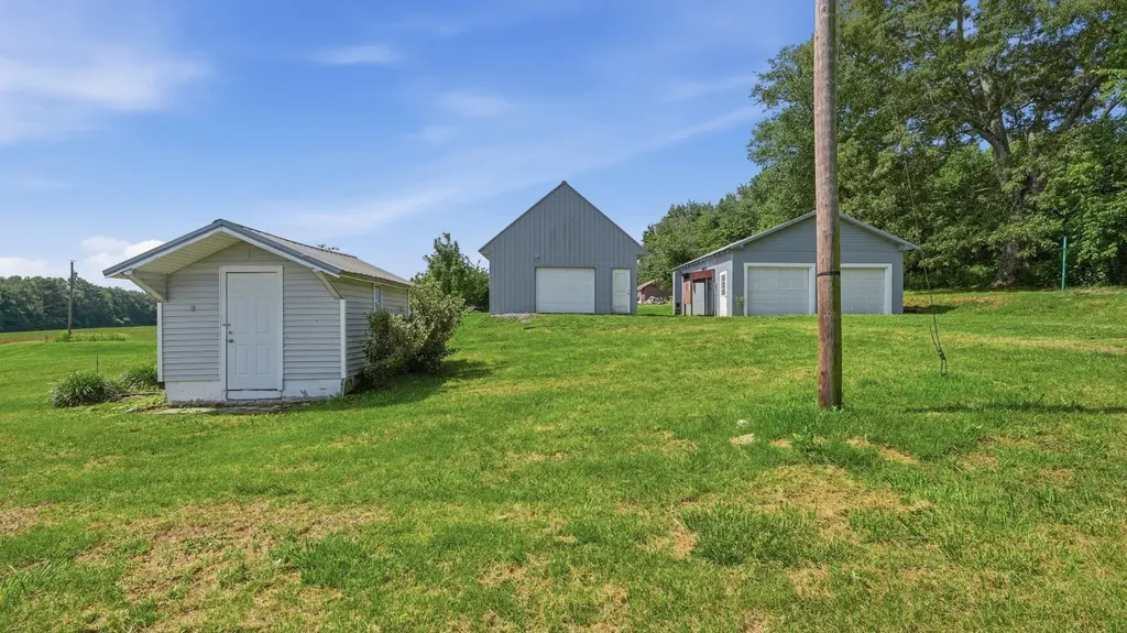 469 Fred Cooper Road Mcminnville TN 37110
