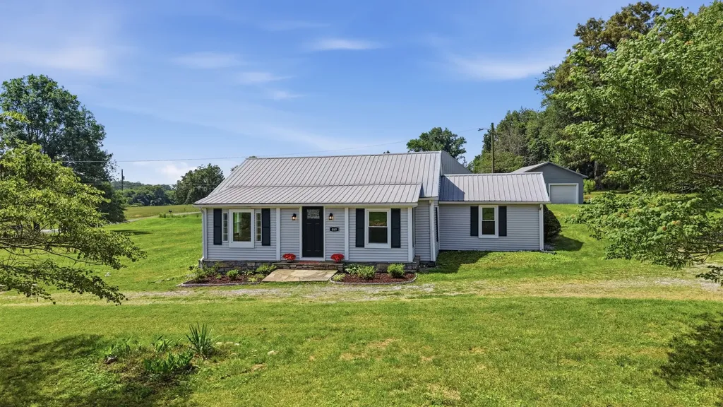 469 Fred Cooper Road Mcminnville TN 37110