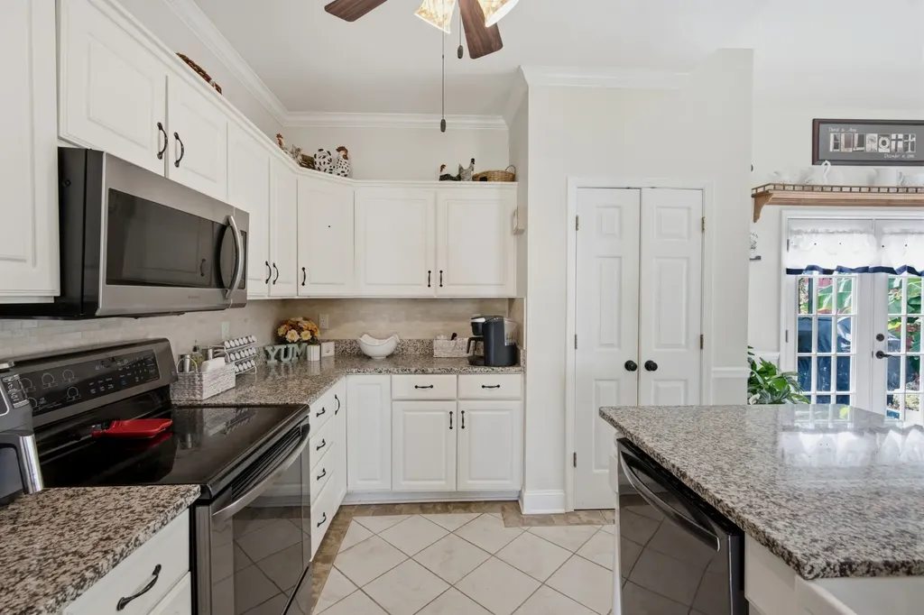 102 Cross Cove Court Hendersonville TN 37075
