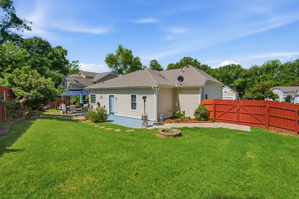 102 Cross Cove Court Hendersonville TN 37075