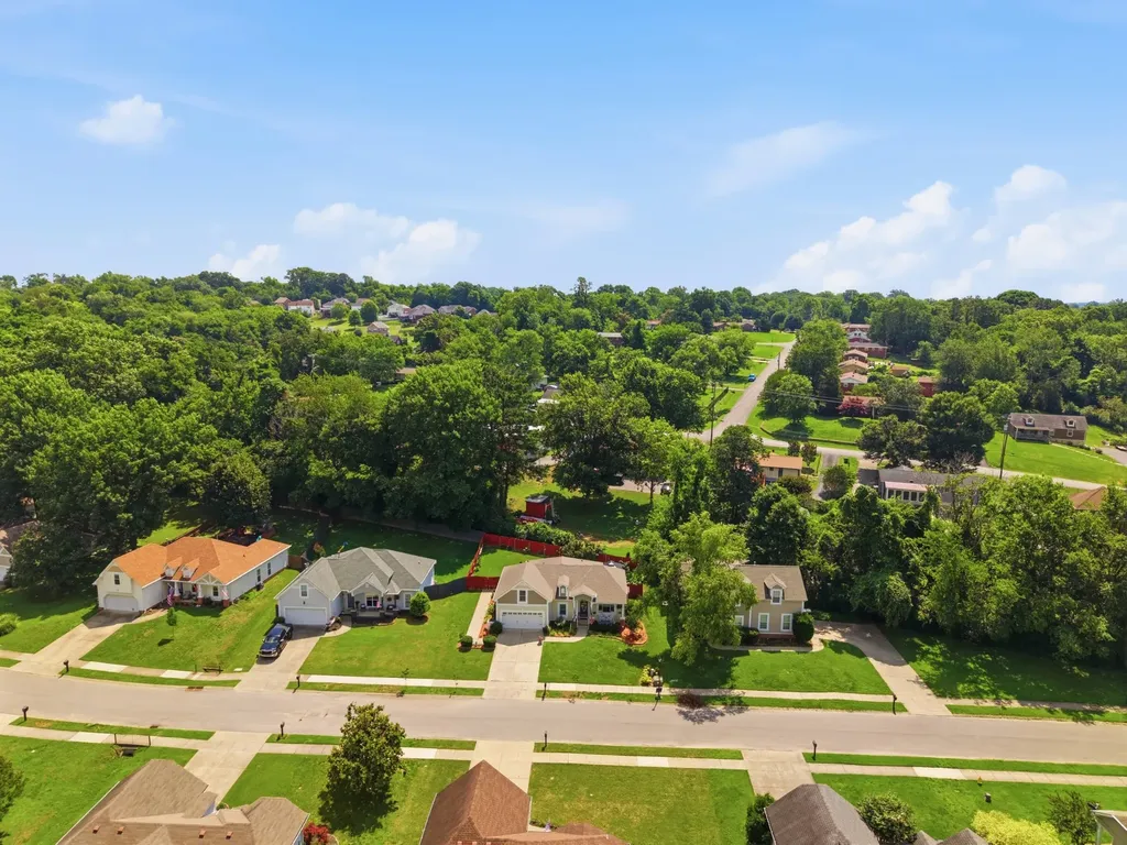 102 Cross Cove Court Hendersonville TN 37075