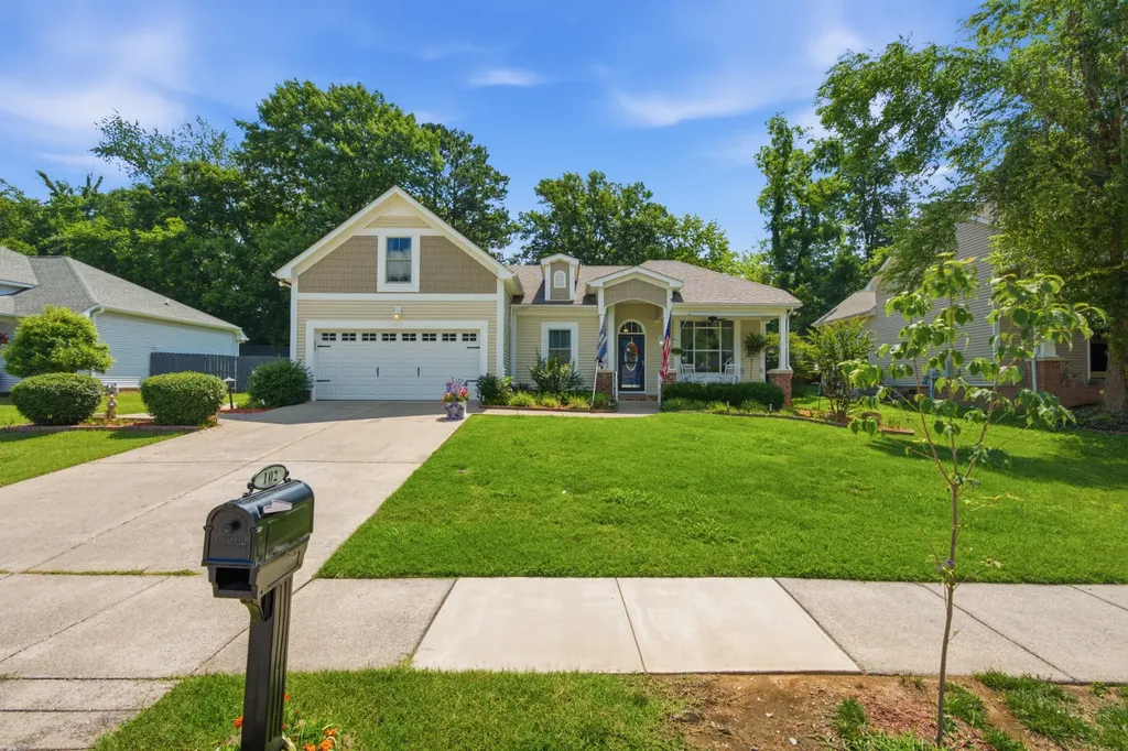 102 Cross Cove Court Hendersonville TN 37075