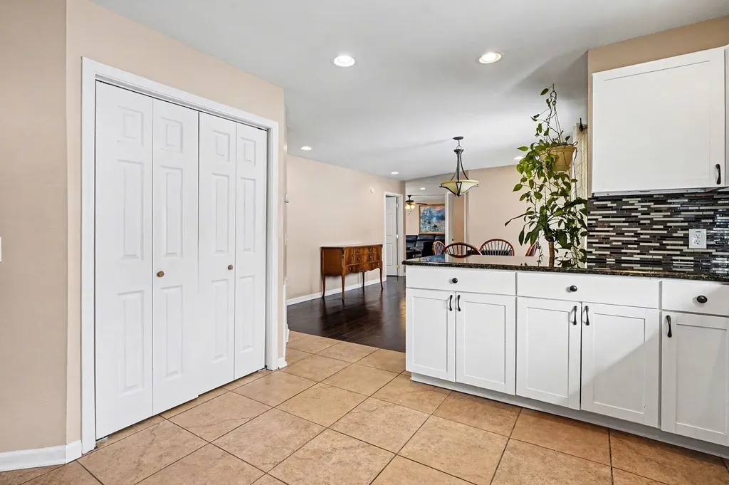 201 Glenwood Drive Goodlettsville TN 37072