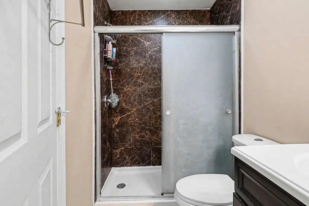 201 Glenwood Drive Goodlettsville TN 37072