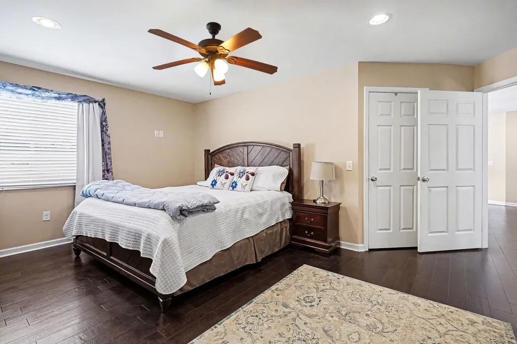 201 Glenwood Drive Goodlettsville TN 37072