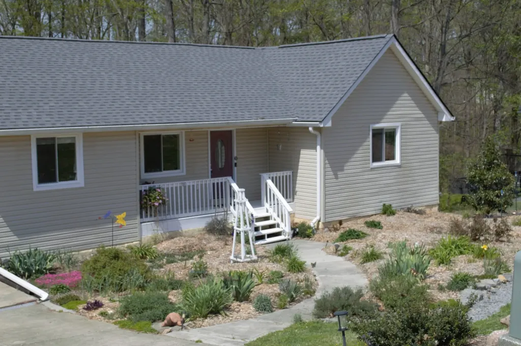 201 Glenwood Drive Goodlettsville TN 37072