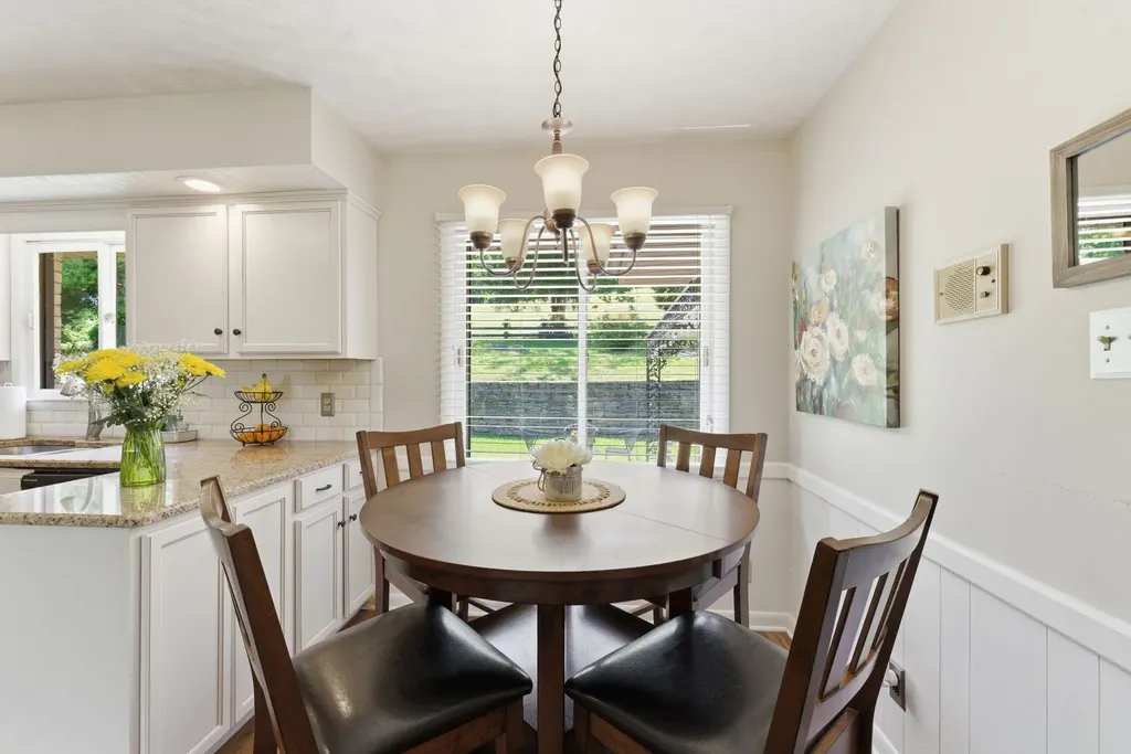 899 Carters Creek Pike Columbia TN 38401