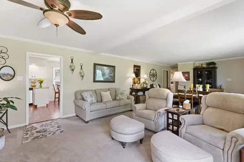 899 Carters Creek Pike Columbia TN 38401