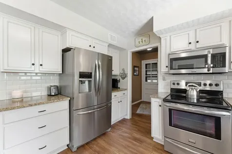 899 Carters Creek Pike Columbia TN 38401