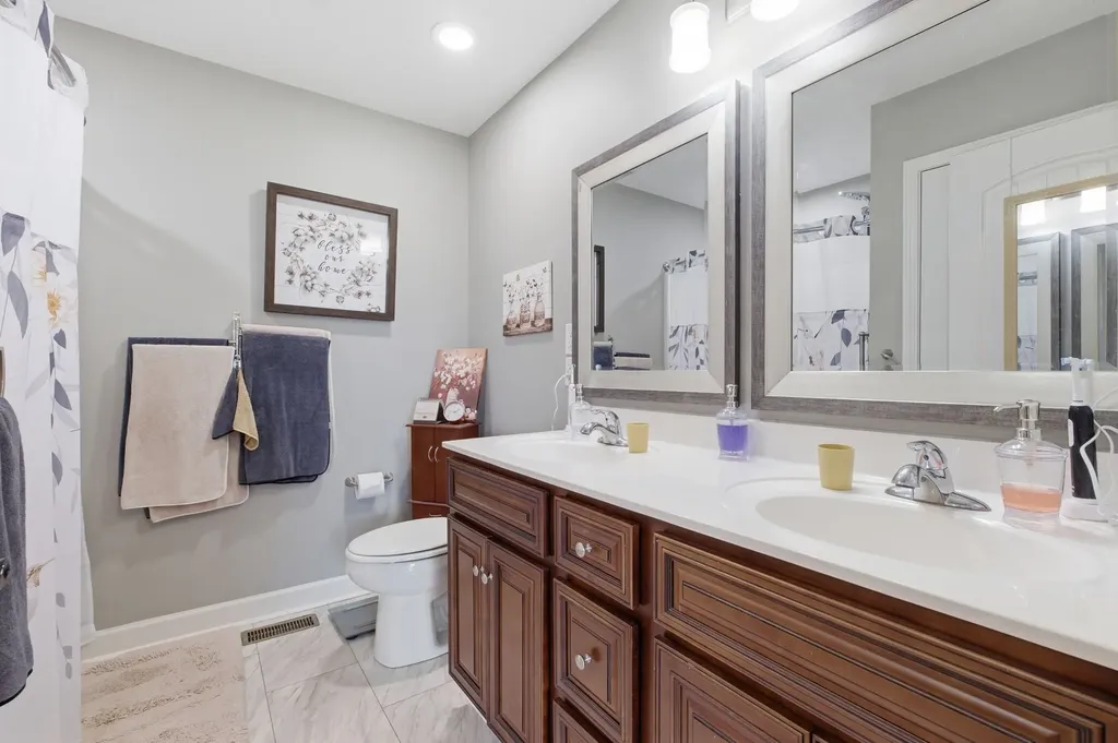 100 Hayden Drake Lane Lafayette TN 37083