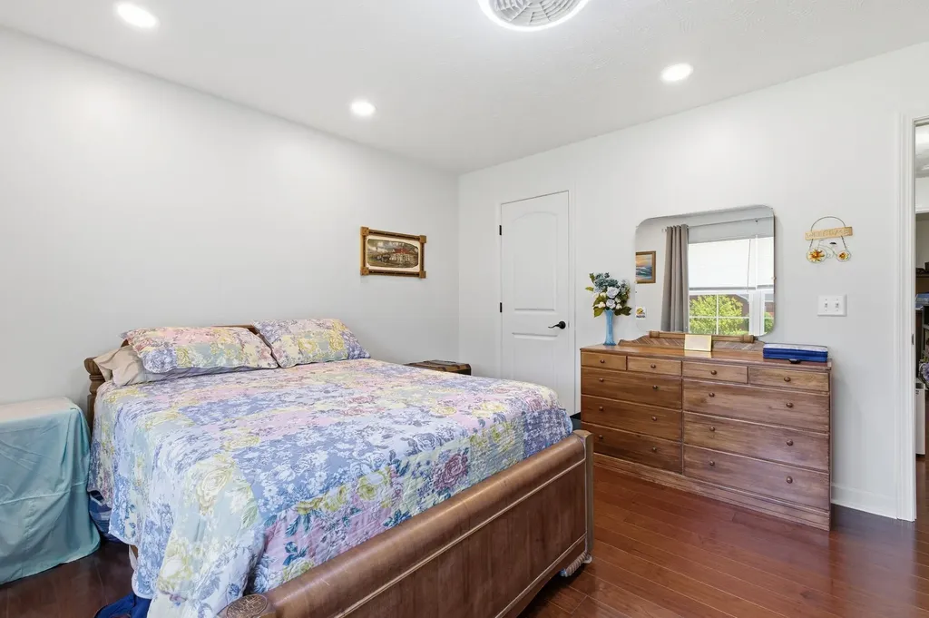 100 Hayden Drake Lane Lafayette TN 37083