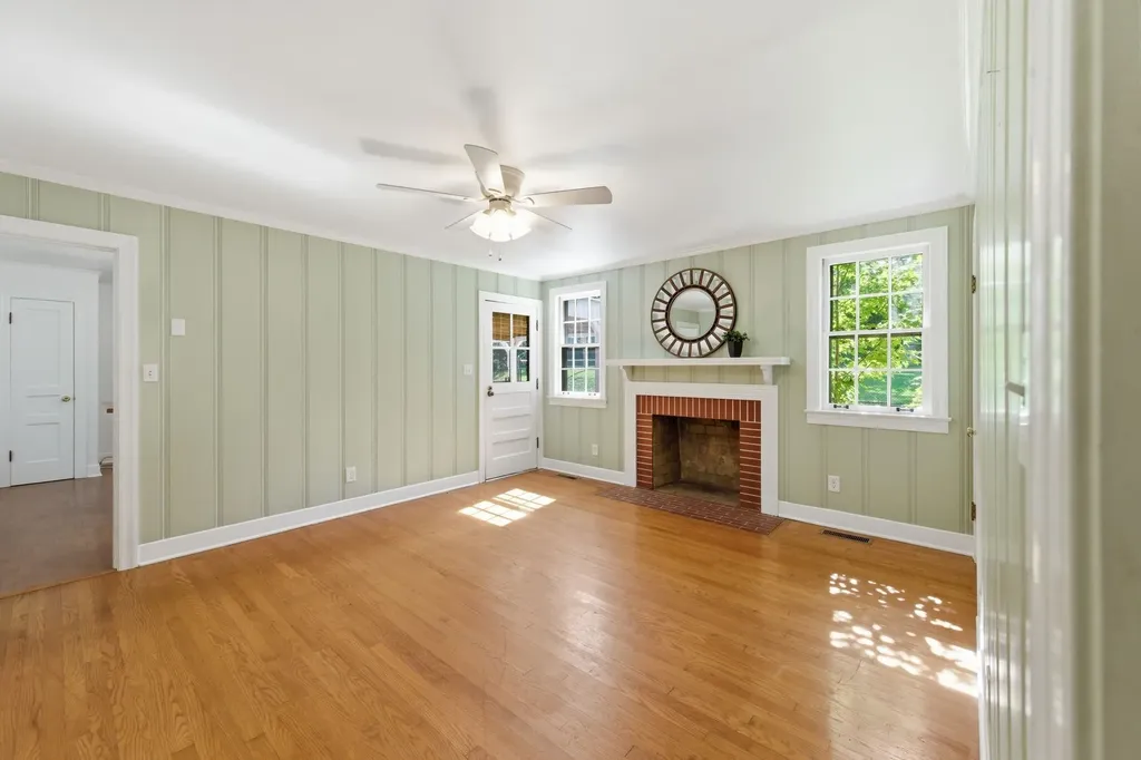 220 Linda Lane Madison TN 37115