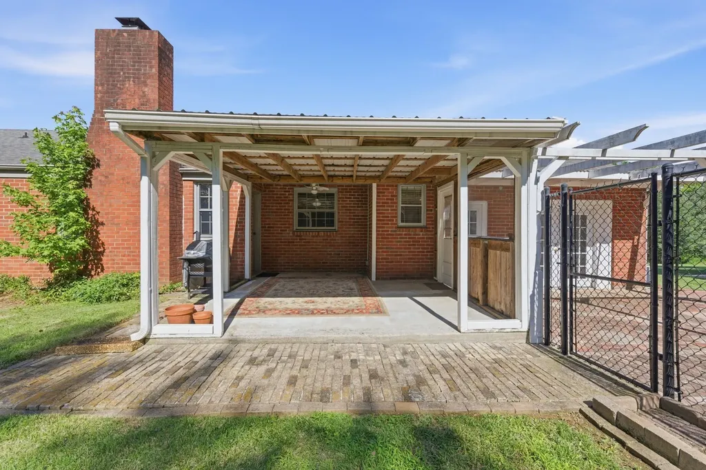 220 Linda Lane Madison TN 37115