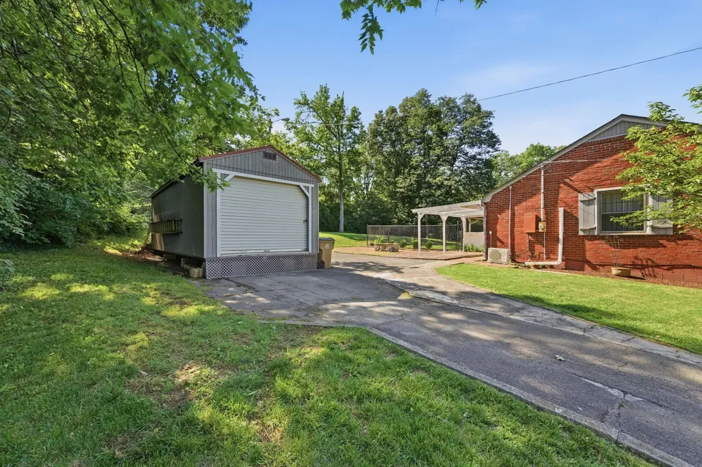 220 Linda Lane Madison TN 37115
