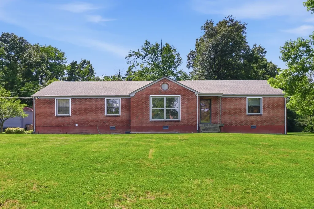 220 Linda Lane Madison TN 37115