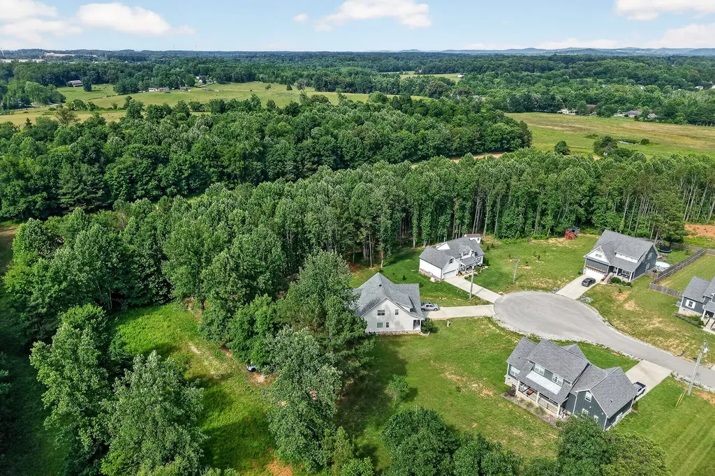 4509 Jack Drive Cookeville TN 38506