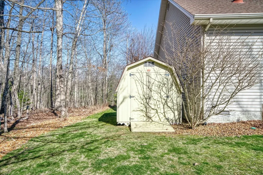 141 Mountain View Drive Crossville TN 38558