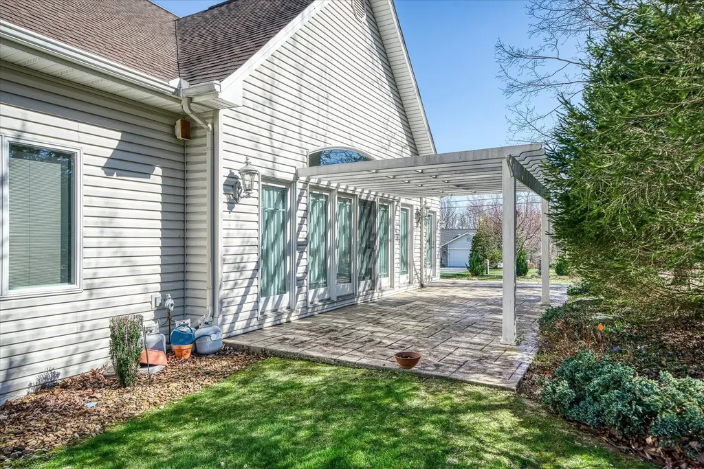 141 Mountain View Drive Crossville TN 38558