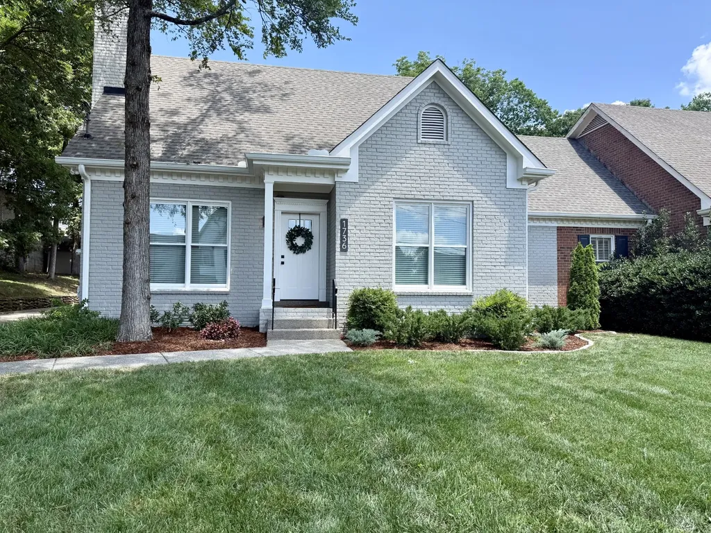 1736 Hillmont Drive Nashville TN 37215