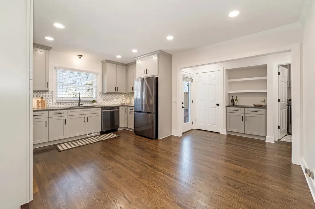 1736 Hillmont Drive Nashville TN 37215