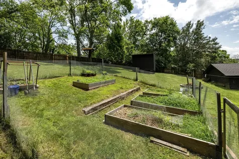 430 Kemper Dr, N Madison TN 37115