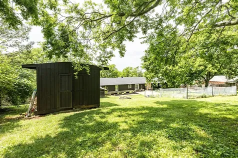 430 Kemper Dr, N Madison TN 37115