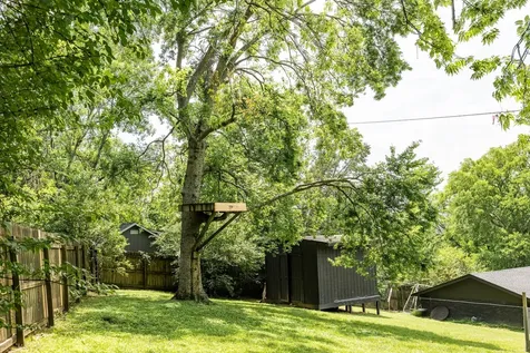 430 Kemper Dr, N Madison TN 37115