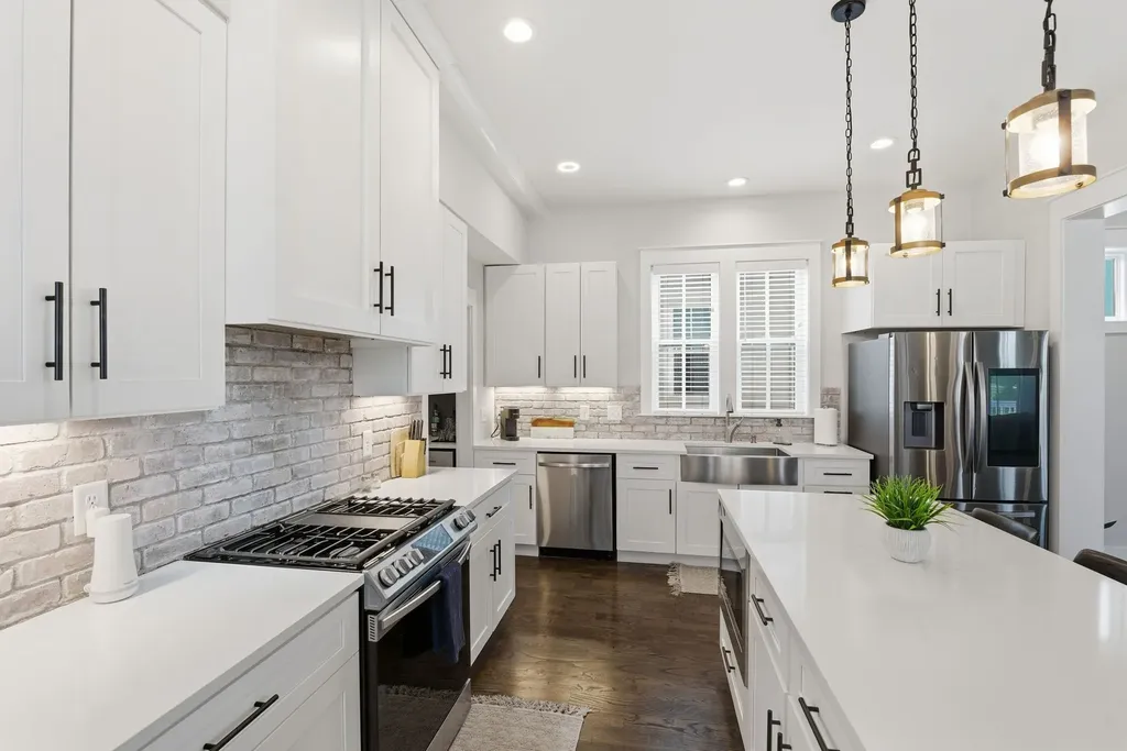 1508 E Stewarts Lane Nashville TN 37218