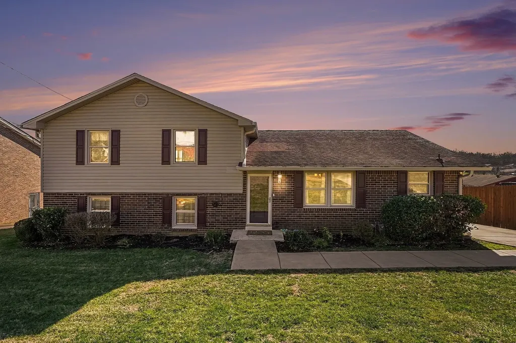 4313 Golden Hills Drive Nashville TN 37218