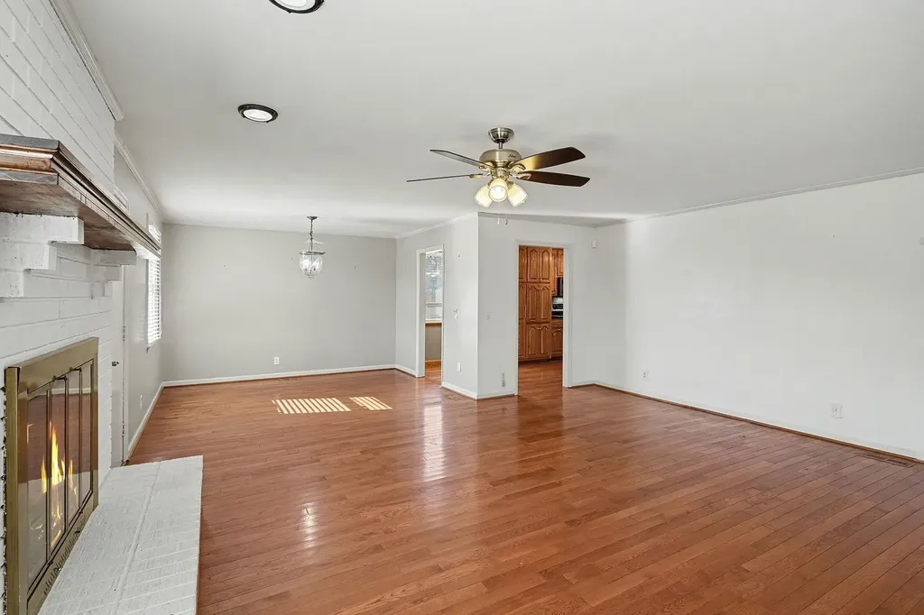 4313 Golden Hills Drive Nashville TN 37218