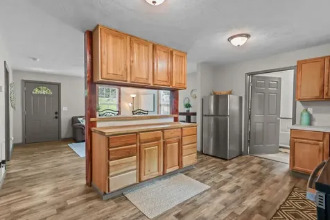 3743 Highway 100 Centerville TN 37033