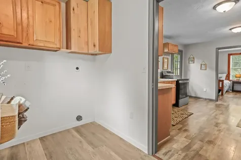 3743 Highway 100 Centerville TN 37033