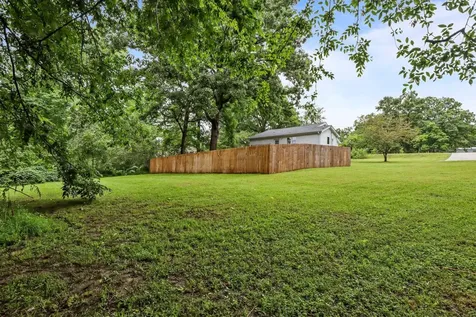 3743 Highway 100 Centerville TN 37033
