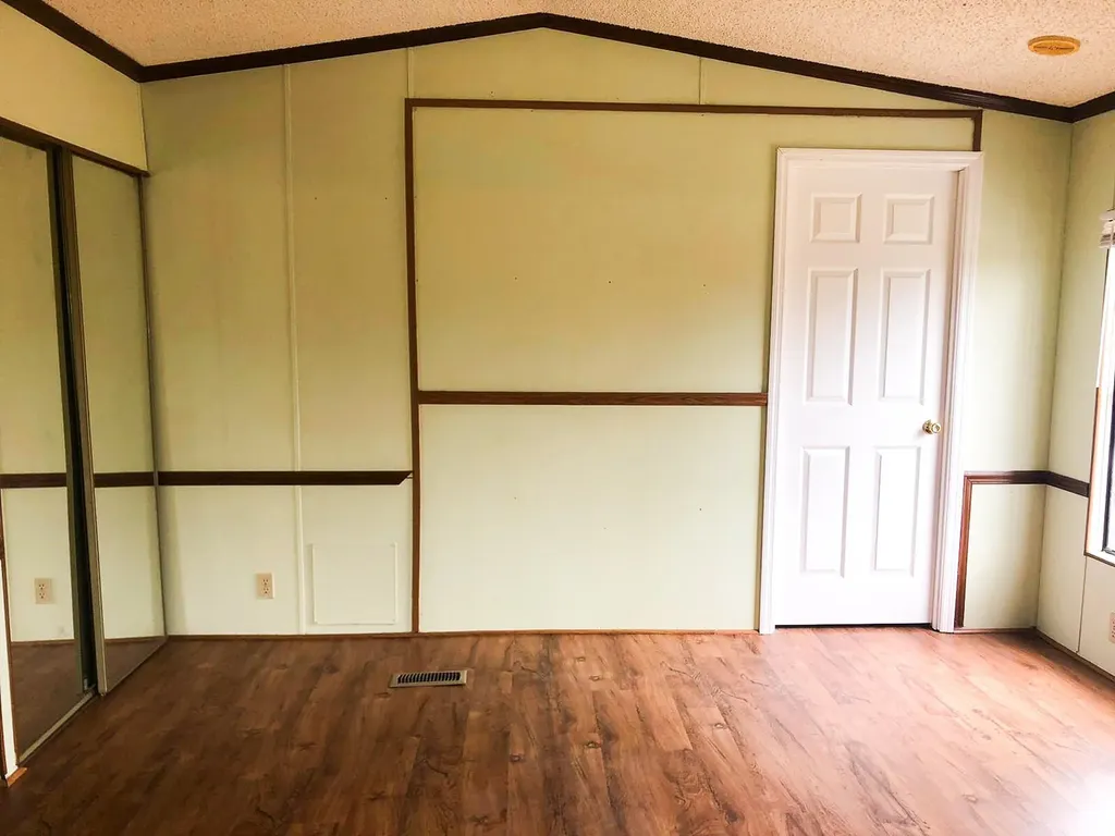 1050 SE Ellis Drive, SE Cleveland TN 37323