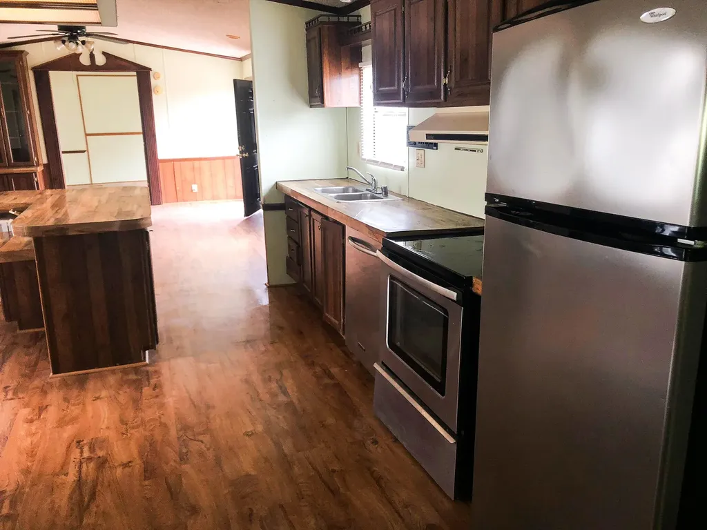 1050 SE Ellis Drive, SE Cleveland TN 37323