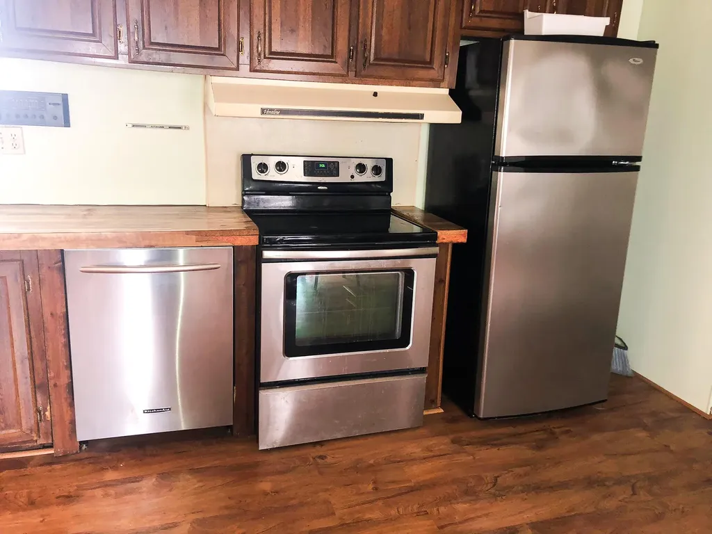 1050 SE Ellis Drive, SE Cleveland TN 37323